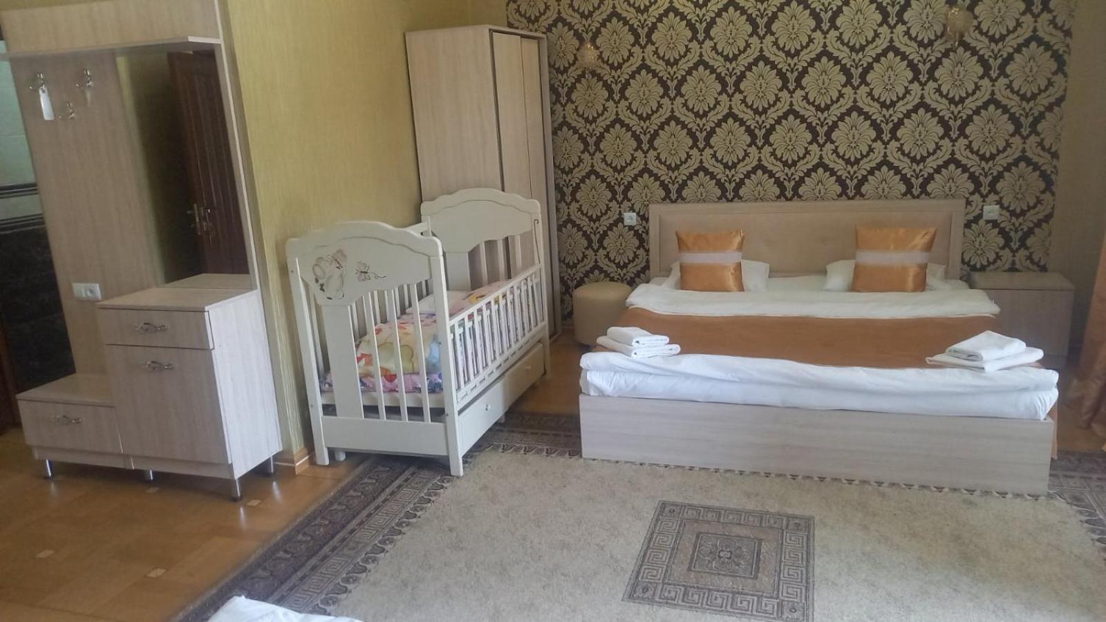 Rubin Hotel Goris Ngoại thất bức ảnh