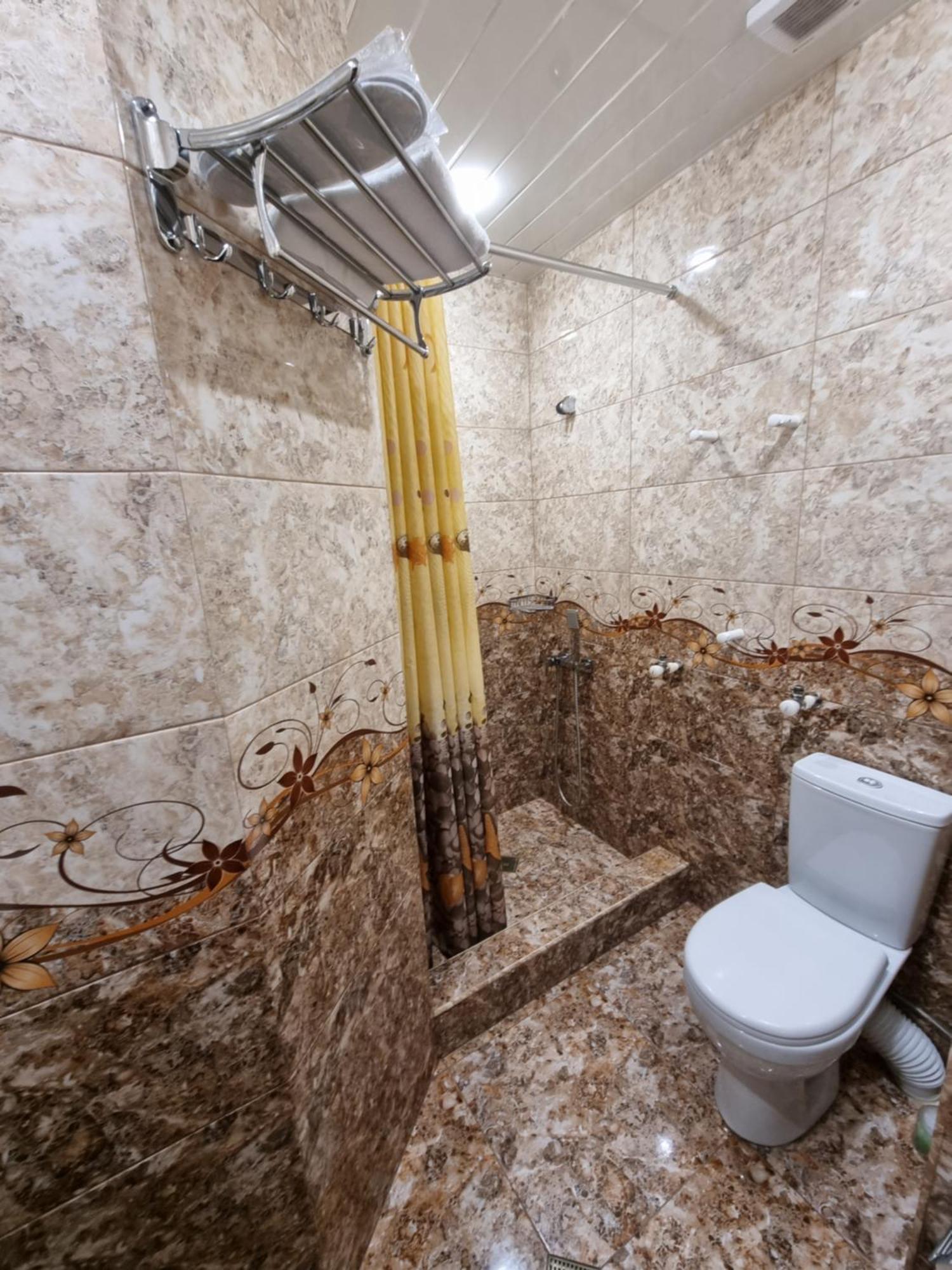 Rubin Hotel Goris Ngoại thất bức ảnh