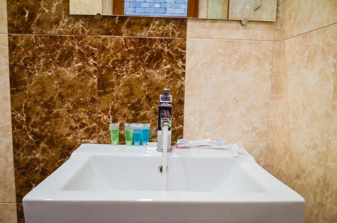 Rubin Hotel Goris Ngoại thất bức ảnh