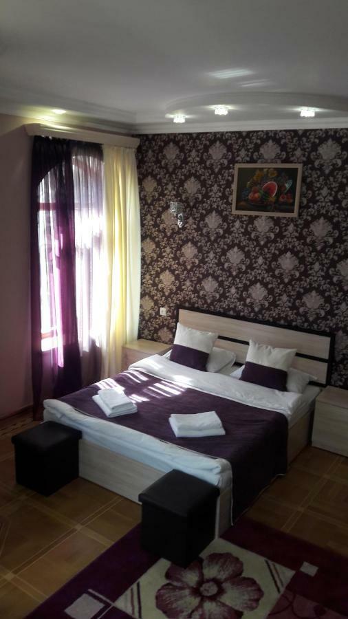 Rubin Hotel Goris Ngoại thất bức ảnh